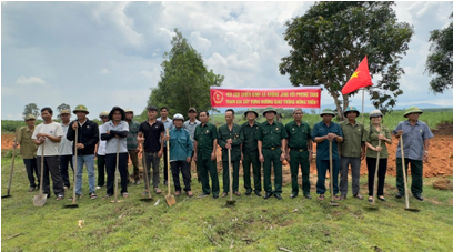 Hội Cựu chiến binh xã Krông Jing chung sức, đồng lòng xây dựng nông thôn mới